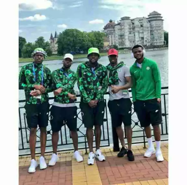 Super Eagles Players In Shaku Shaku Pose As They Rock Their Trending Track Kits